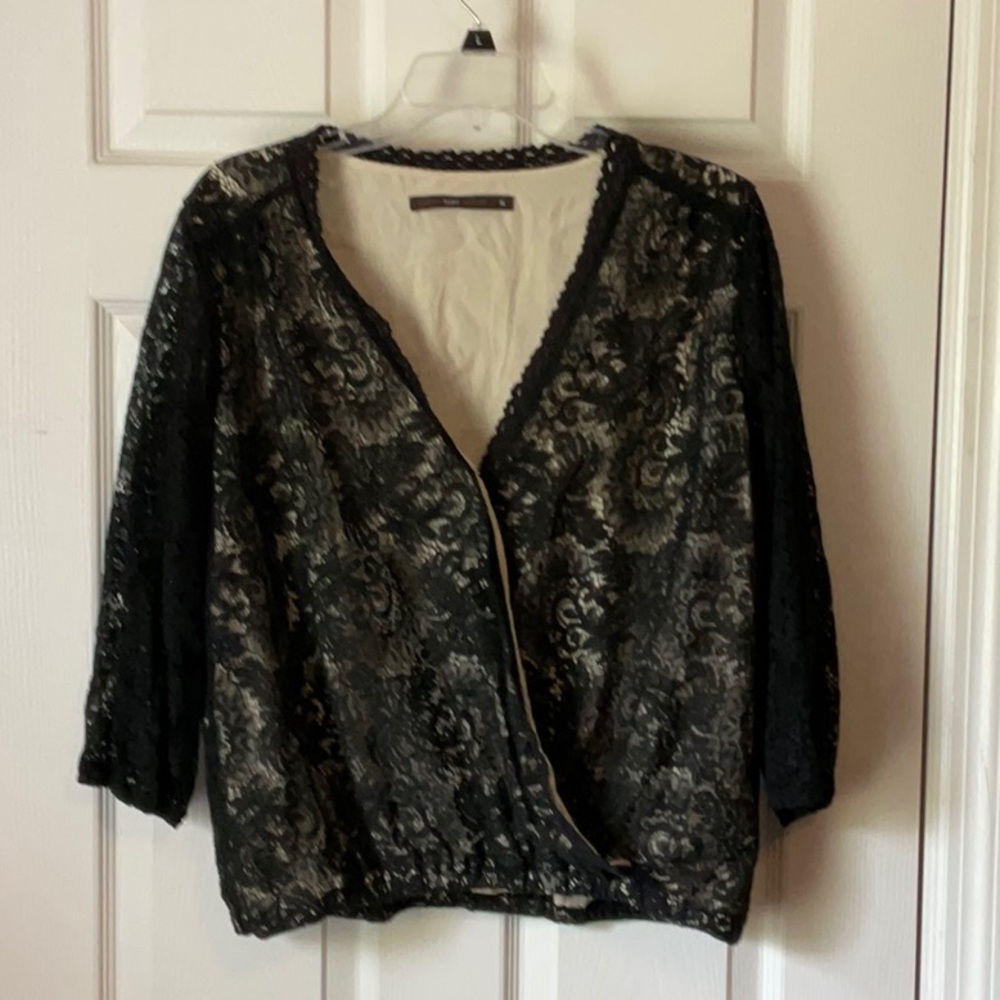 Rails Charli Gold Seashell Print Button Down Shirt Long Sleeves Shirt Size Small